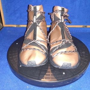 Women's Puma Fierce Copper Rose Leather Sneakers, Sz. 7.5-US, 38-EU